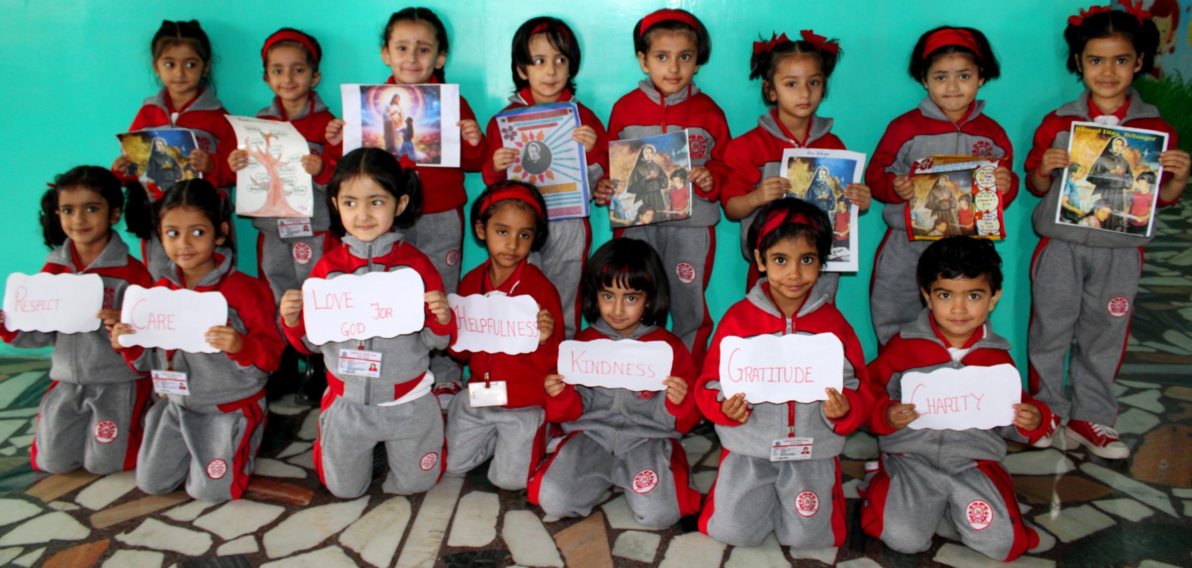 DINA BELANGER COLLAGE MAKING ACTIVITY