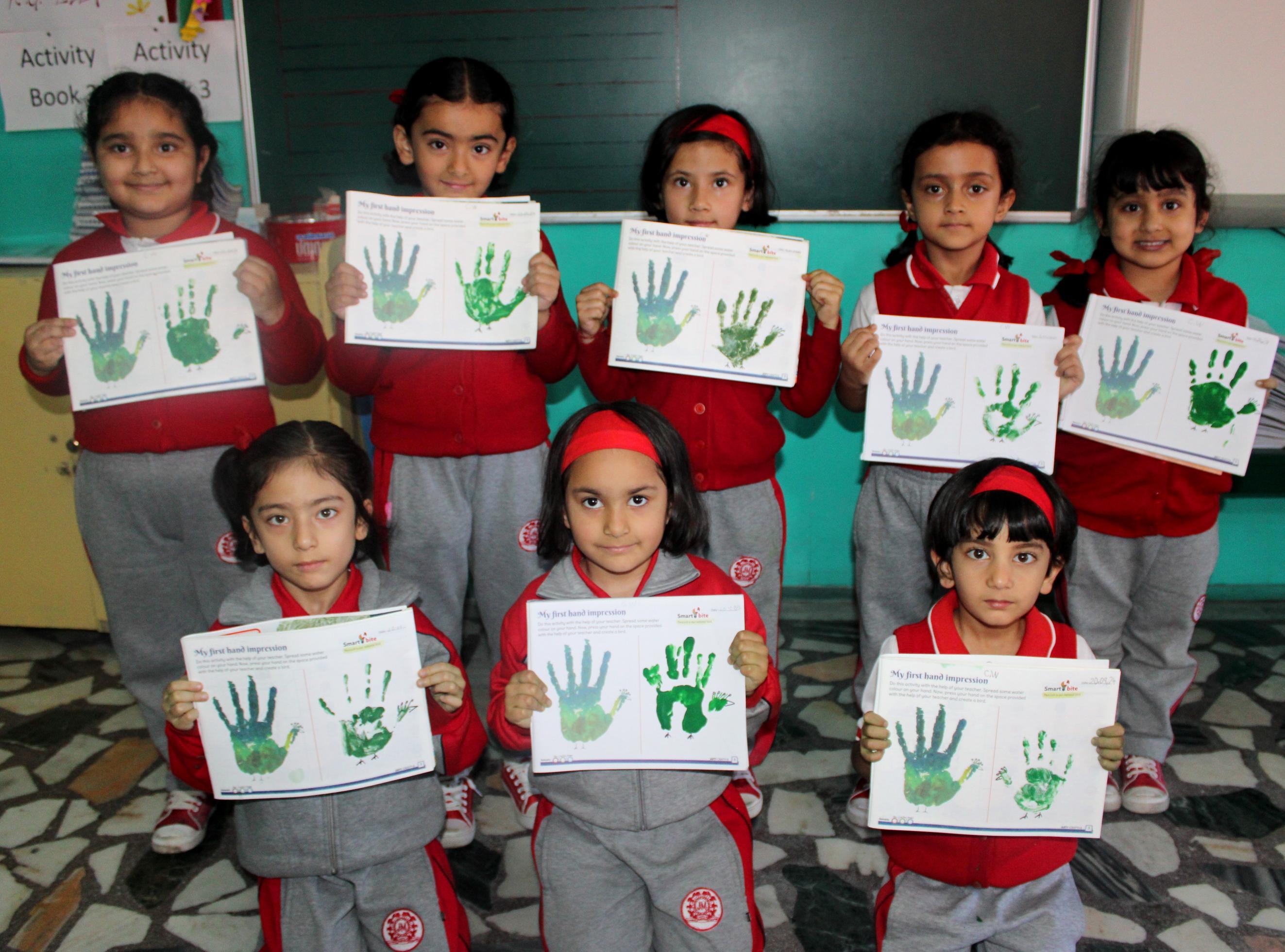 HAND IMPRESSION ACTIVITY (KG)