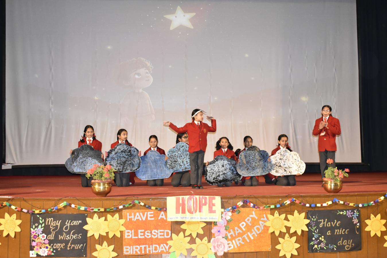 ADVENT ASSEMBLY (PRIMARY)