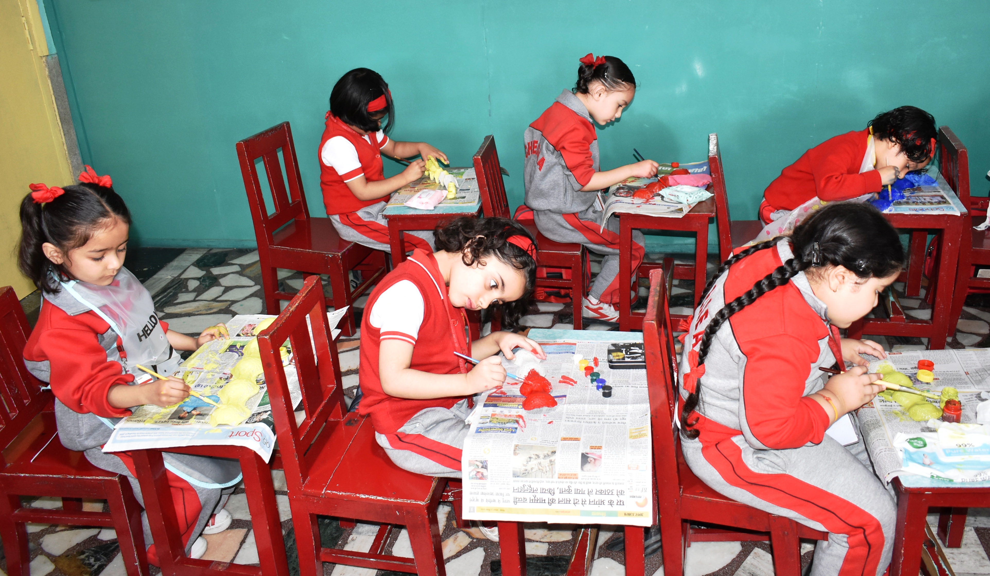 COLOURING ACTIVITY – KG